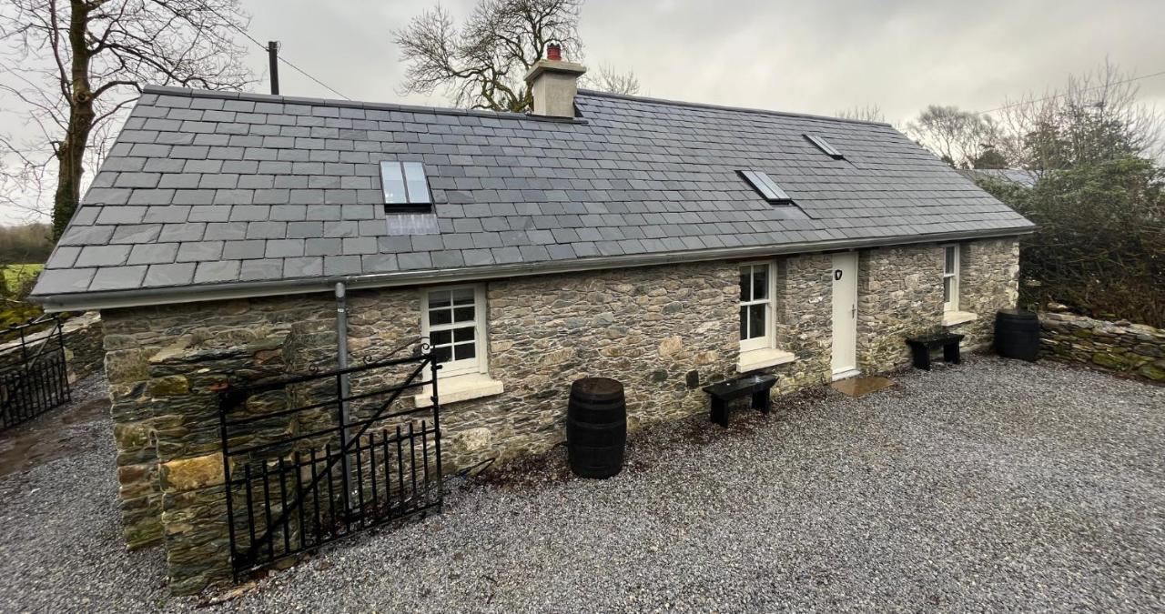 Newly Renovated Stone Cottage Located 2.5 Miles From Killarney Town Teernaboul Экстерьер фото