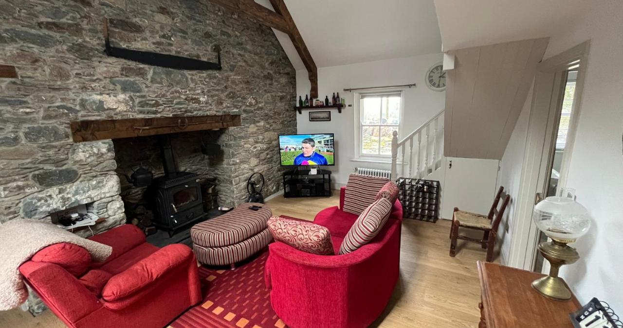Newly Renovated Stone Cottage Located 2.5 Miles From Killarney Town Teernaboul Экстерьер фото